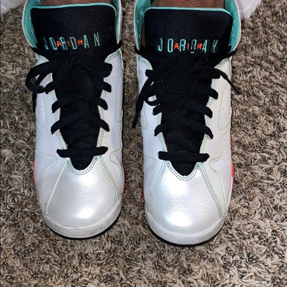 Youth Jordans size 7.5 fits like a womens 8-9